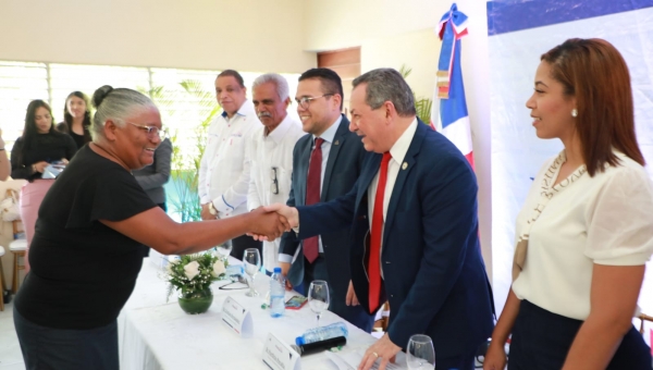 Promipyme entrega RD$20 Milllones a 133 beneficiados en Yaguate,San Cristobal